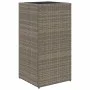 Jardinera de ratán sintético gris 40x40x80 cm de , Maceteros y jardineras - Ref: Foro24-366415, Precio: 75,35 €, Descuento: %