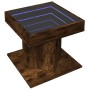 Mesa de centro y LED madera ingeniería roble ahumado 50x50x45cm de , Mesas de centro - Ref: Foro24-847564, Precio: 92,27 €, D...