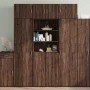 Armario de madera ingeniería marrón roble 70x42,5x225 cm de , Aparadores - Ref: Foro24-3281321, Precio: 203,33 €, Descuento: %