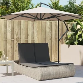 Doppel-Liegestuhl mit hellgrauen synthetischen Rattan-Kissen. von , Liegen - Ref: Foro24-368095, Preis: 315,41 €, Rabatt: %