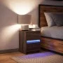 Nachttisch mit LED-Lichtern aus Eichen-Ingenieurholz in Braun. von , Nachttische - Ref: Foro24-852045, Preis: 50,92 €, Rabatt: %