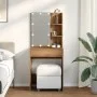 Tocador con luces LED roble artisan 60x40x140 cm de , Mesas - Ref: Foro24-857000, Precio: 117,87 €, Descuento: %