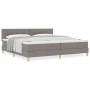 Cama Box Spring con Colchón Taupe 200x200 cm Tela de , Camas y somieres - Ref: Foro24-3338948, Precio: 628,05 €, Descuento: %