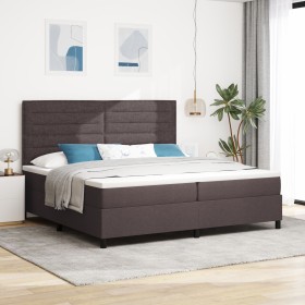Cama con base acolchada con colchón marrón oscuro 200x200 cm Tela de , Camas y somieres - Ref: Foro24-3339339, Precio: 677,64...