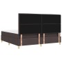 Cama con Box Spring Marrón Oscuro 200x200 cm Tela de , Camas y somieres - Ref: Foro24-3339570, Precio: 676,44 €, Descuento: %