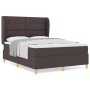 Cama tipo box spring con colchón marrón oscuro 140x190 cm tela de , Camas y somieres - Ref: Foro24-3340749, Precio: 528,93 €,...