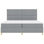Estructura de Cama con Colchón Gris Claro Tela 200 x 200 cm de , Camas y somieres - Ref: Foro24-3343124, Precio: 678,63 €, De...