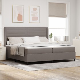 Cama Box Spring con colchón y LED Taupe 200x200 cm Tela de , Camas y somieres - Ref: Foro24-3343466, Precio: 729,12 €, Descue...
