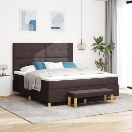 Cama con somier y colchón y banco marrón oscuro 180x200 cm de tela de , Camas y somieres - Ref: Foro24-3344320, Precio: 644,6...