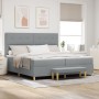 Cama con somier y colchón con banco gris claro 200x200 cm de tela de , Camas y somieres - Ref: Foro24-3344324, Precio: 758,09...