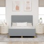 Estructura de Cama en Gris Claro, 140x200 cm, Tela de , Camas y somieres - Ref: Foro24-3344655, Precio: 247,58 €, Descuento: %