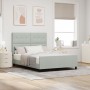 Estructura de Cama Gris Claro 140x200 cm Terciopelo de , Camas y somieres - Ref: Foro24-3344945, Precio: 222,47 €, Descuento: %