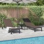Tumbonas 2 pcs con Ruedas y Mesa Marrón Poliratán de , Tumbonas - Ref: Foro24-42004130, Precio: 266,54 €, Descuento: %