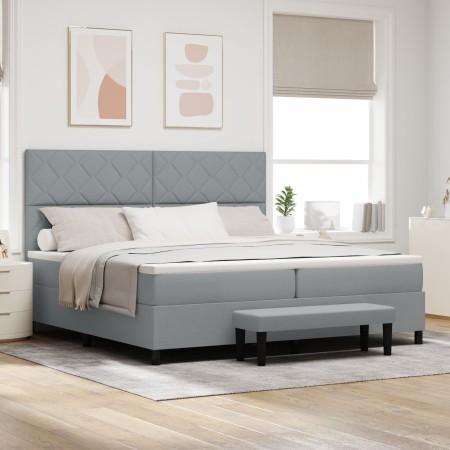 Cama con Somier y Colchón Gris Claro 200x200 cm Tela | Foro24.es | Tu tienda online para hogar, jardín y más Foro24.es