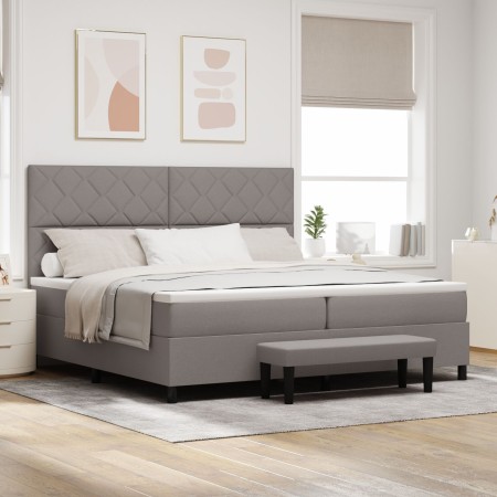 Cama Box Spring con Colchón y Banco Taupe 200x200 cm Tela | Foro24.es | Tu tienda online para hogar, jardín y más Foro24.es