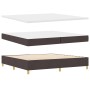 Cama con somier con colchón y banco marrón oscuro 200x200 cm tela de , Camas y somieres - Ref: Foro24-3344404, Precio: 754,05...