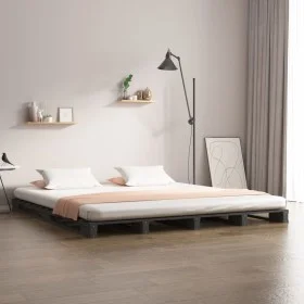Solid gray pine wood pallet bed 200x200 cm by vidaXL, Beds and slatted bases - Ref: Foro24-821414, Price: 229,11 €, Discount: %