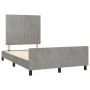 Estructura de cama con cabecero terciopelo gris claro 120x200cm de vidaXL, Camas y somieres - Ref: Foro24-3125867, Precio: 17...