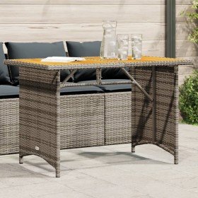 Mesa de jardín superficie de madera ratán PE gris 110x68x70 cm en Mesas de jardín | Comprar online en Foru.es