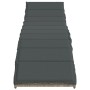 Tumbona con cojín ratán sintético gris claro 55x199x50 cm en Tumbonas | Comprar online en Foru.es