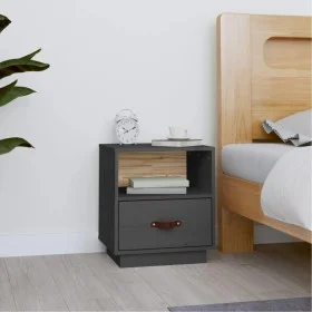 Mesita de noche madera maciza de pino gris 40x34x45 cm de vidaXL, Mesitas de noche - Ref: Foro24-818299, Precio: 46,36 €, Des...