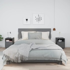 Mesitas de noche 2 uds madera maciza de pino gris 40x34x55 cm de vidaXL, Mesitas de noche - Ref: Foro24-818320, Precio: 79,73...
