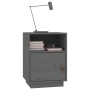 Mesitas de noche 2 uds madera maciza de pino gris 40x34x55 cm de vidaXL, Mesitas de noche - Ref: Foro24-818320, Precio: 79,73...