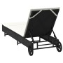 Tumbona con ruedas y cojín ratán sintético negro en Tumbonas | Comprar online en Foru.es