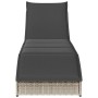 Tumbona plegable con cojín y espacio gris claro ratán sintético en Tumbonas | Comprar online en Foru.es