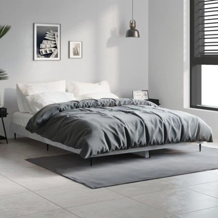 Estructura de cama madera de ingeniería gris hormigón 140x190cm de vidaXL, Camas y somieres - Ref: Foro24-832281, Precio: 116...