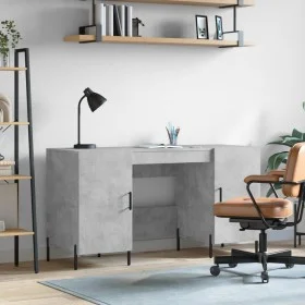 Betongrauer Schreibtisch aus Holzwerkstoff, 140 x 50 x 75 cm von vidaXL, Schreibtische - Ref: Foro24-829560, Preis: 123,18 €,...