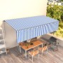 Toldo retráctil manual con persiana azul y blanco 6x3 m en Toldos | Comprar online en Foru.es