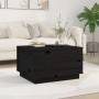 Mesa de centro de madera maciza de pino negro 60x50x35 cm en Mesas de centro | Comprar online en Foru.es