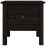 Mesa auxiliar de madera maciza de pino negro 40x40x39 cm en Mesas auxiliares | Comprar online en Foru.es