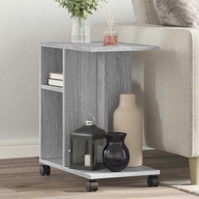 Mesa auxiliar ruedas madera ingeniería gris Sonoma 50x30x55 cm en Mesas auxiliares | Comprar online en Foru.es