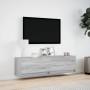 Mueble de TV de pared con luces LED gris Sonoma 140x31x38 cm en Muebles TV | Comprar online en Foru.es