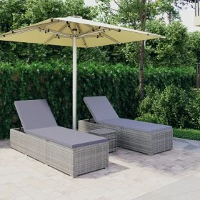 Tumbonas de jardín y mesita 3 piezas ratán sintético gris de vidaXL, Tumbonas - Ref: Foro24-3057665, Precio: 362,23 €, Descue...