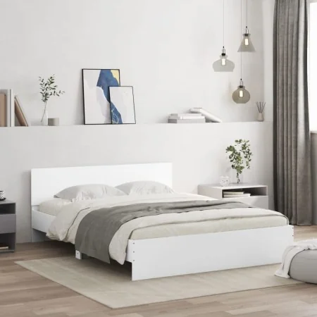 Estructura de cama con cabecero blanca 140x200 cm de , Camas y somieres - Ref: Foro24-3207483, Precio: 131,66 €, Descuento: %