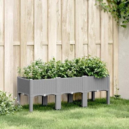 Jardinera con patas PP gris claro 120x40x42 cm de , Maceteros y jardineras - Ref: Foro24-367897, Precio: 78,65 €, Descuento: %