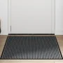 Felpudo a rayas negro y gris 90x120 cm de , Felpudos - Ref: Foro24-4105595, Precio: 29,63 €, Descuento: %